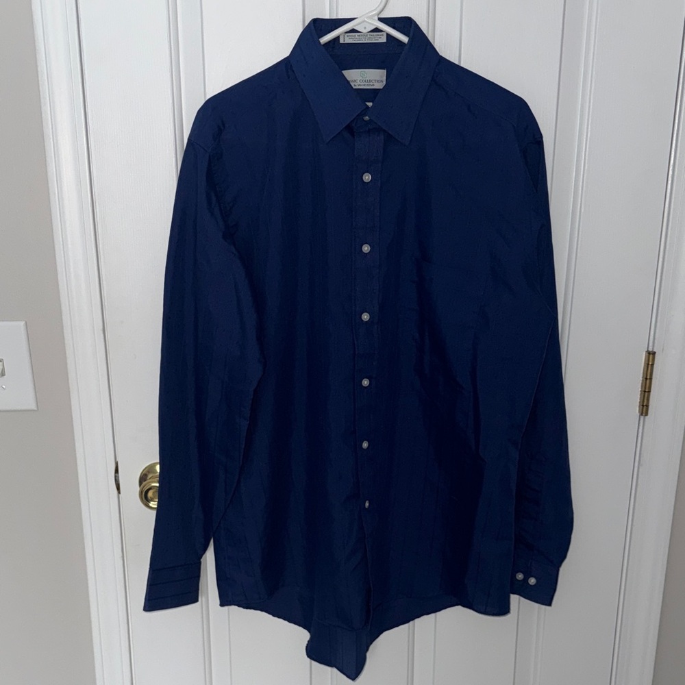 Van Heusen Deep Blue Vintage Men's Dress Shirt